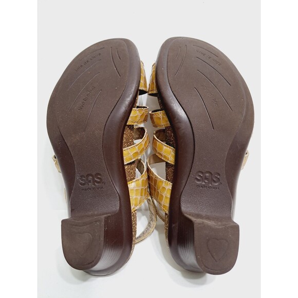 SAS Women's Size 8 Allegro Patent Leather Croc Slingback Low Heel Taupe Sandals - Picture 10 of 10